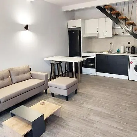 Chris House Xylokastro *